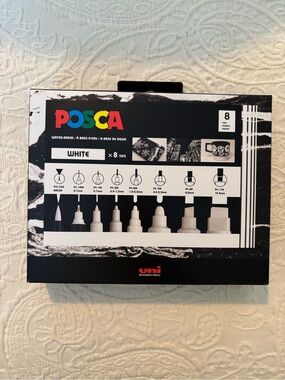 White Multi-Tip Marker Set — 8 White Tips for Art & Decor